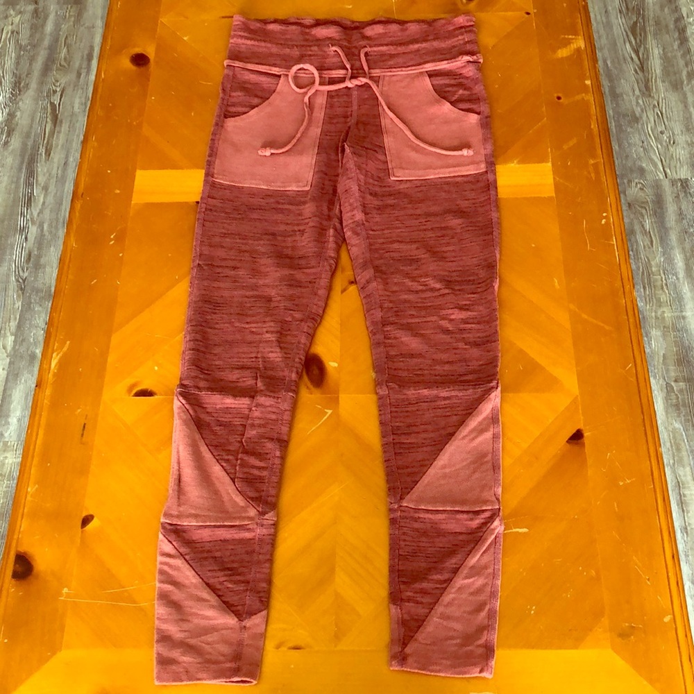 Free People Movement Kyoto Legging in Washed Red